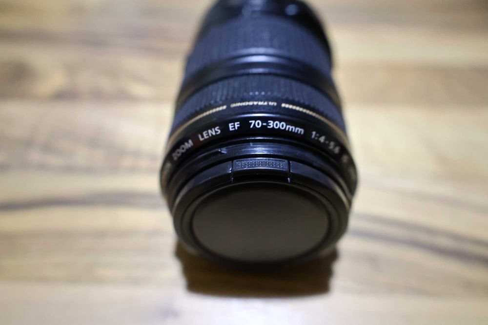 Canon EF 70-300mm f/4-5,6 IS USM