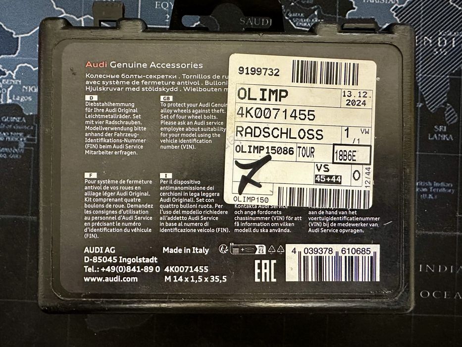 Set prezoane antifurt originale Audi