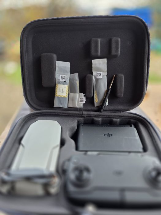 DJI Mavic Mini Fly More Combo