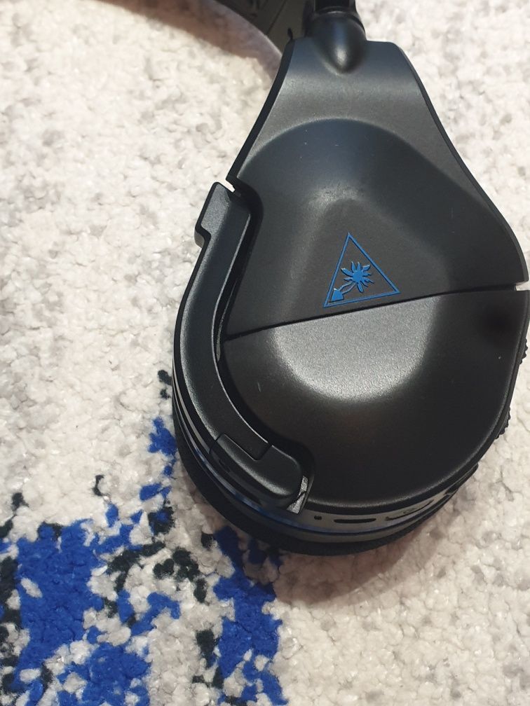 Vand casti Gaming