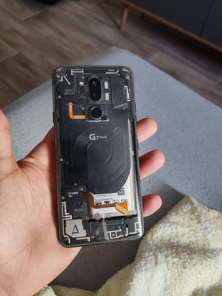 Lg g7 в хорошем состоянии