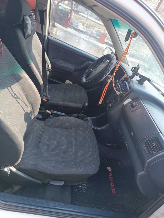 Продам гольф 3 (1.8 ) белый. В хорошем состояний.