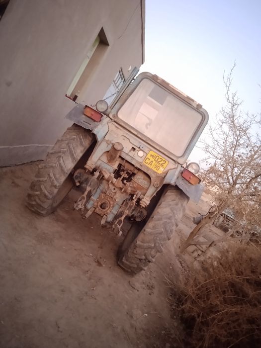 Mtz 80 sotiladi kelishilgan narxda