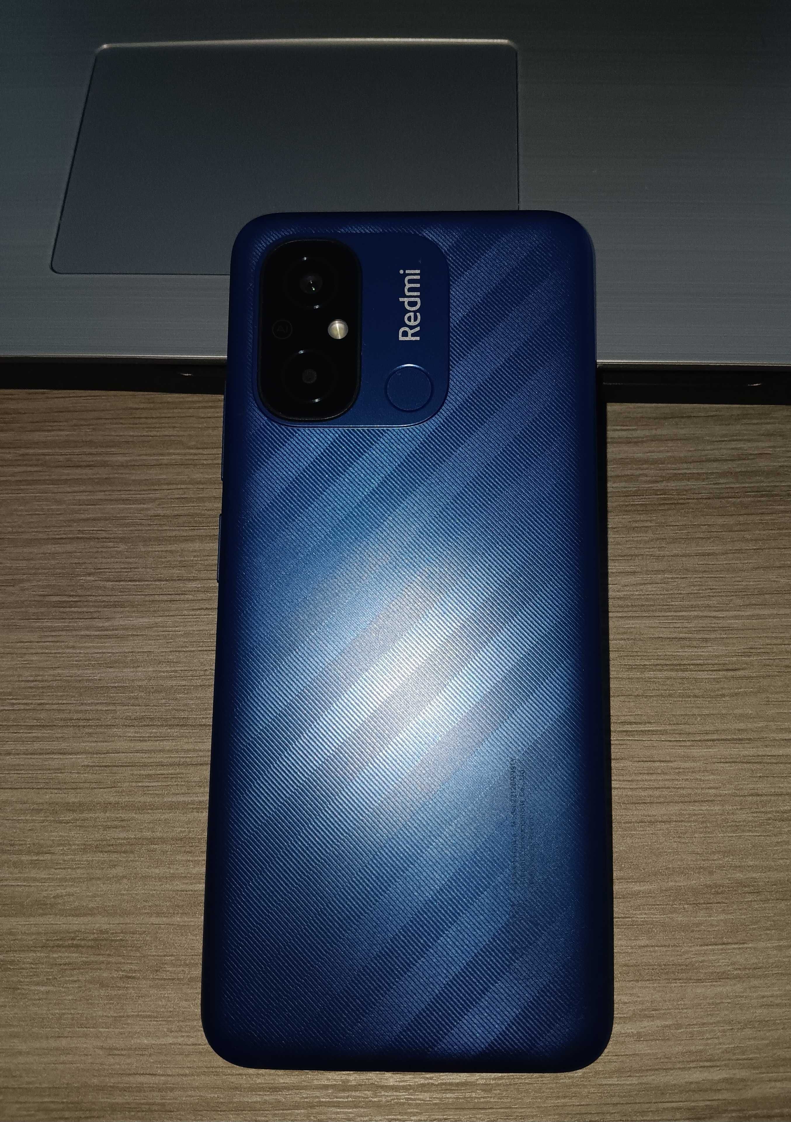Смартфон Xiaomi Redmi