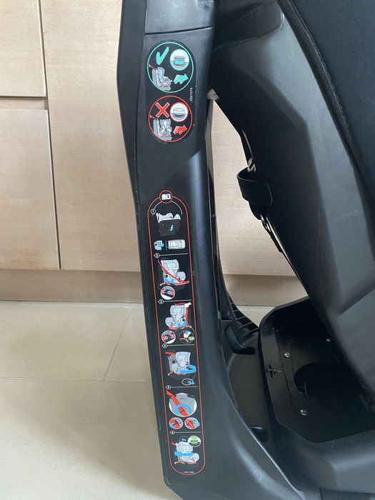 Столче за кола Bebeconfort Axiss