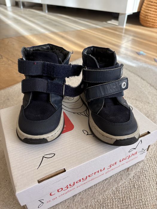 Детски подплатени кожени зимни боти Колев и Колев 25 номер тъмно сини