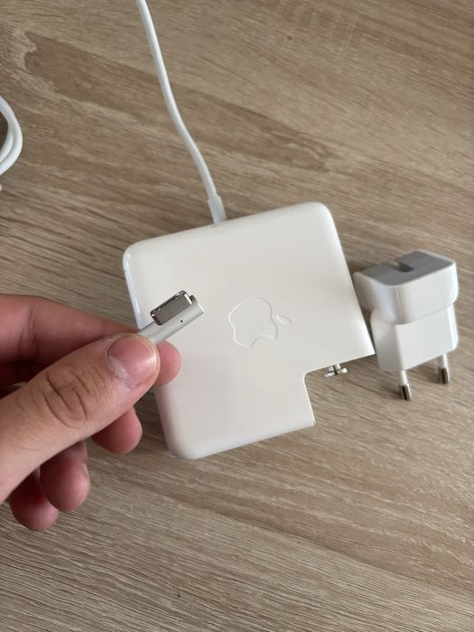Incarcatoare Apple Magsafe 1 si 2 Macbook Originale 60W