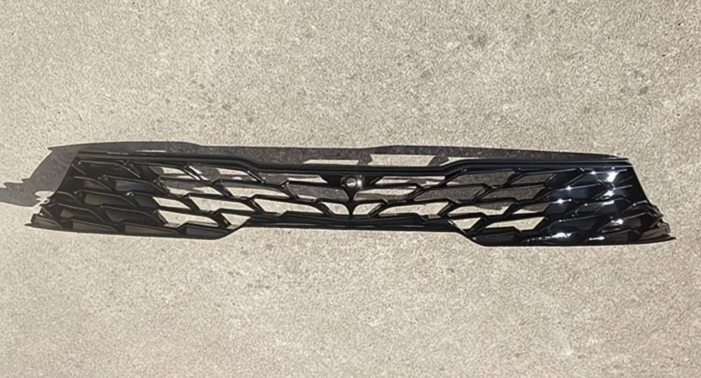 Решётку радиатора KIA К5 рестайлинг