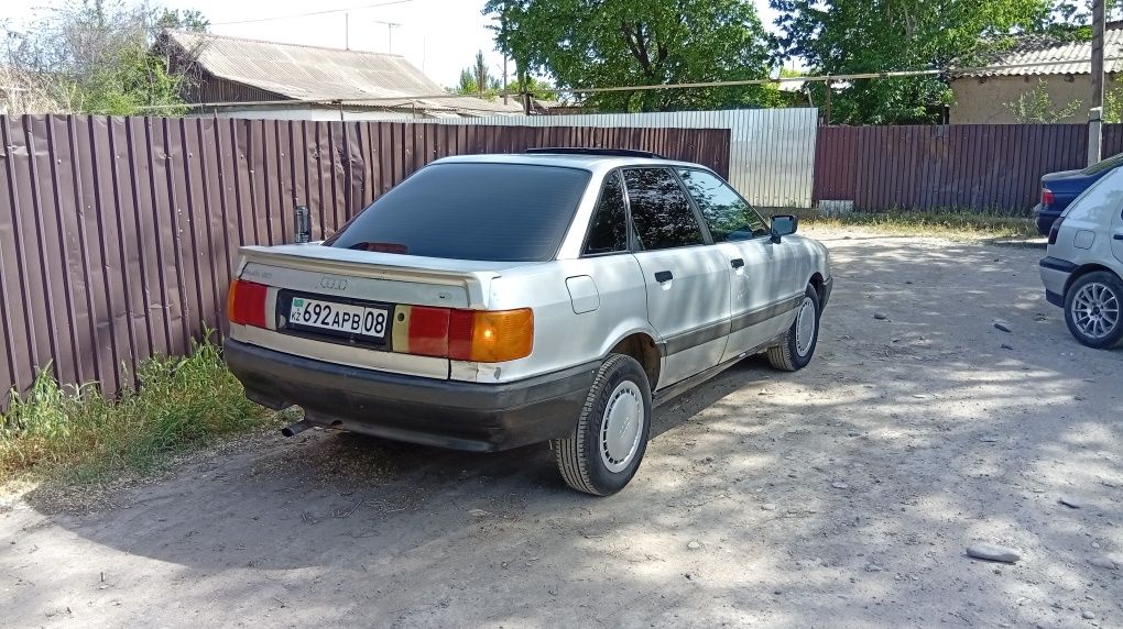 Audi 80 1990 жылғы