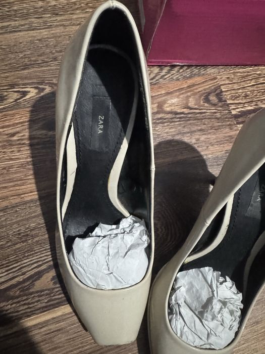 Pantofi Stiletto nr 37 Zara