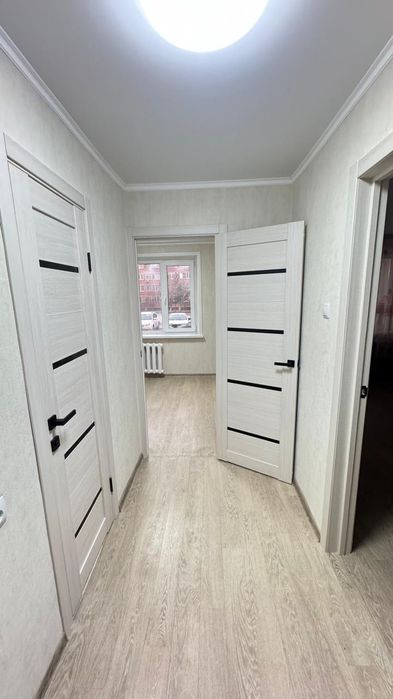 1 комнатная квартира новой планировки район Азии, 23 и 4 школы