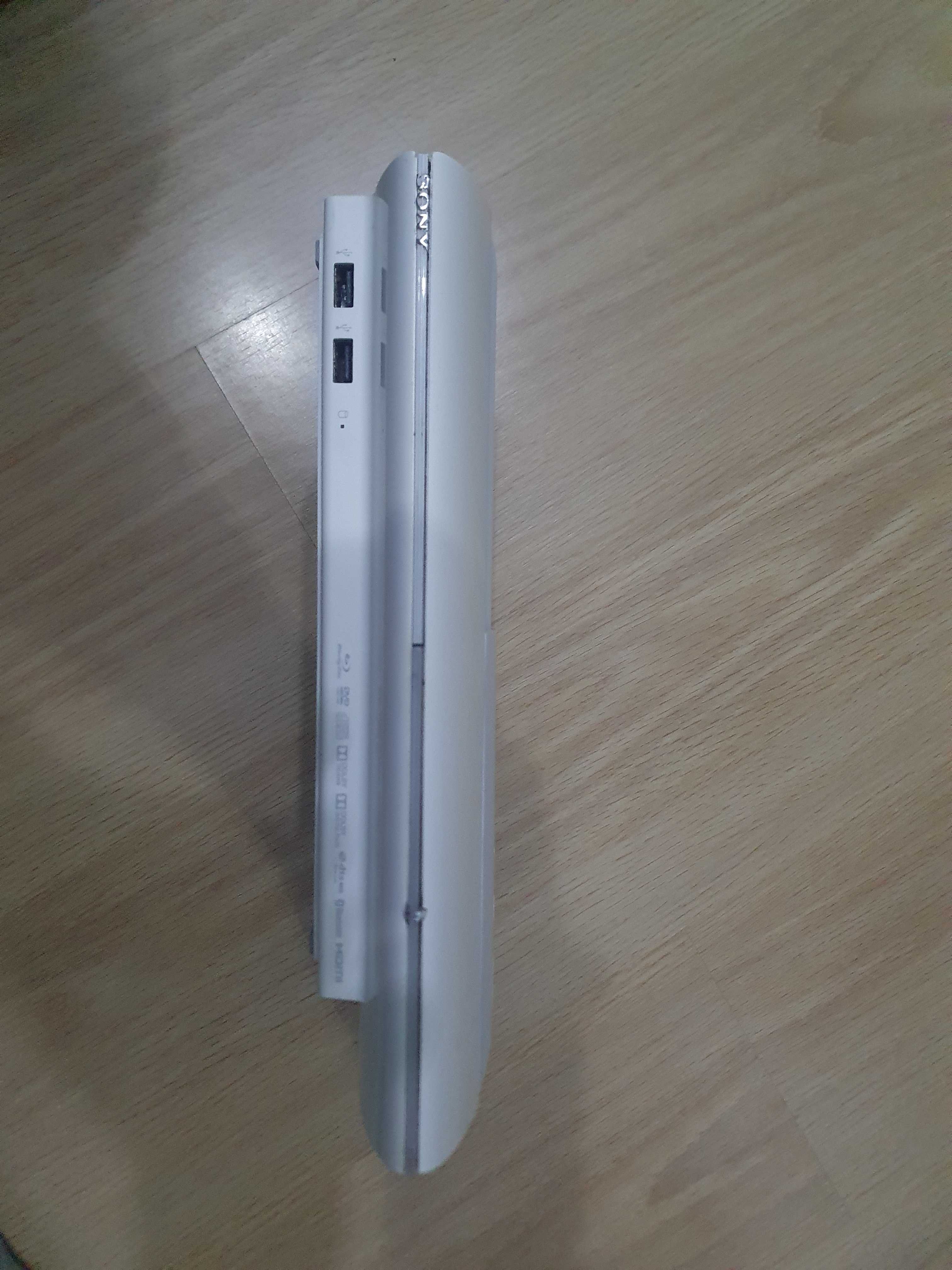 Ps3 super slim white 500gb