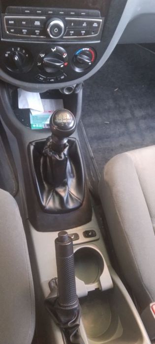 Jentra 2023 yil rangi oq holati zo'r