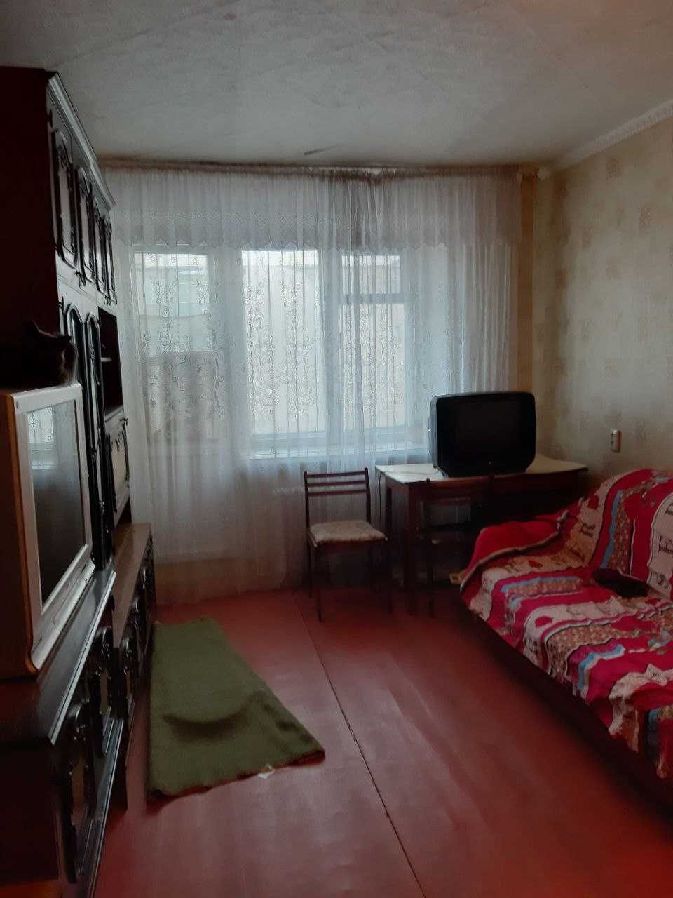 Продам квартиру в г. Аксу, Павлодарская обл., 2х комнатная.