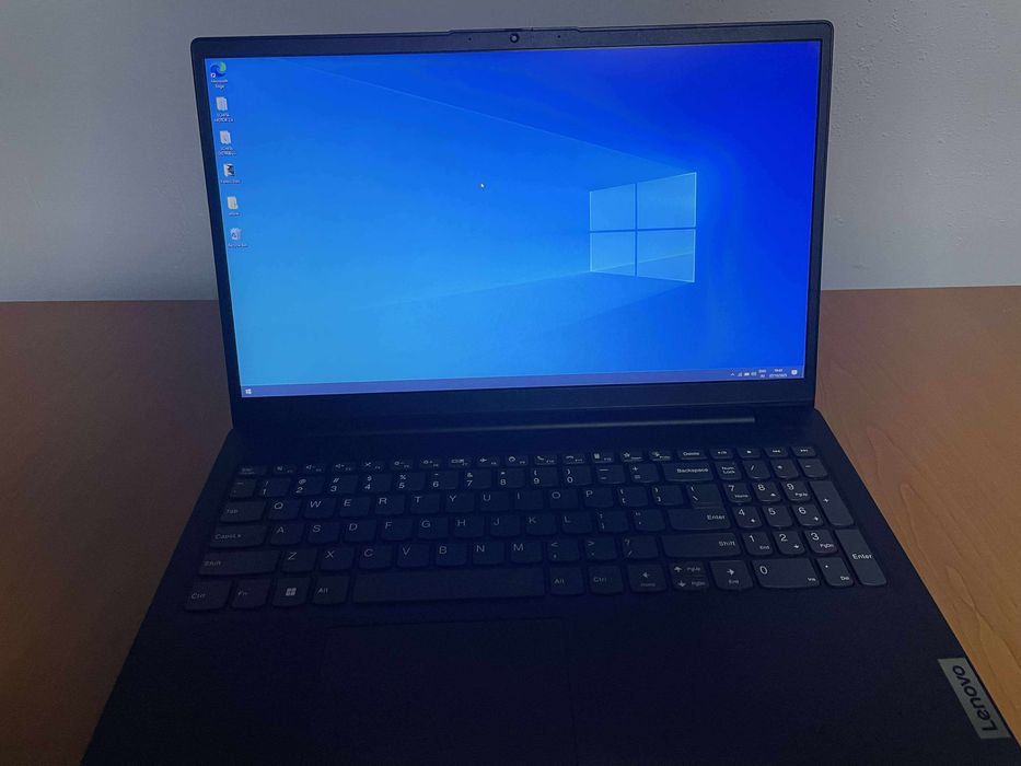 Vand laptop lenovo v15 g3 ABA