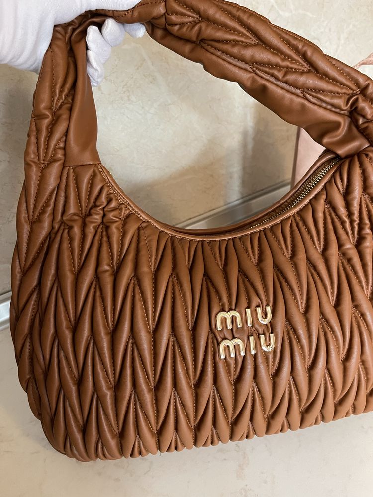 Дамска чанта Miu Miu Wander matelasse