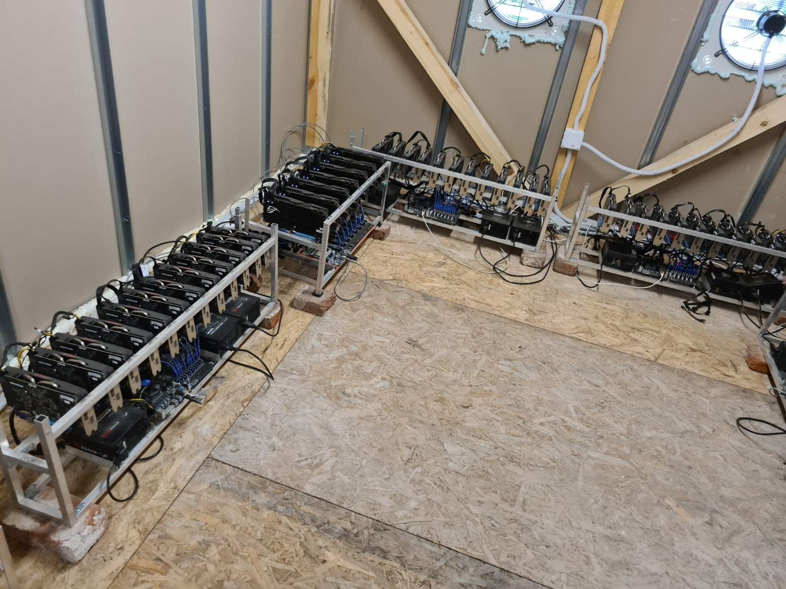 Мининг ригове / Mining rigs