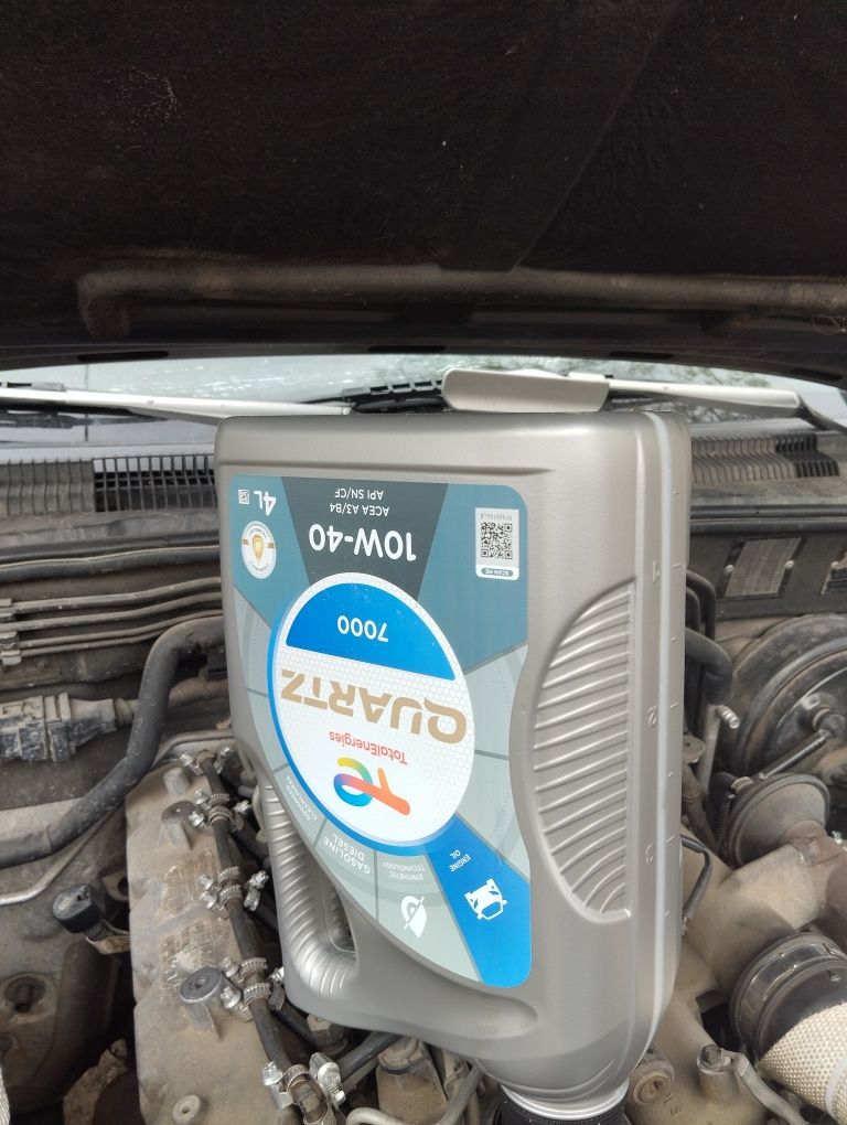 Джип Рекстън 2.7 hdi