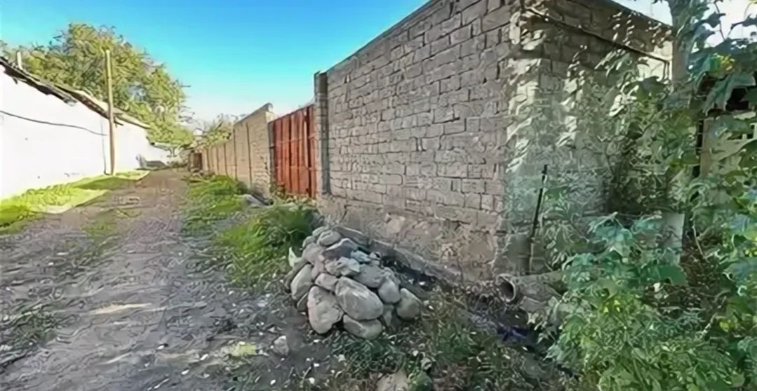 Продаётся  участок