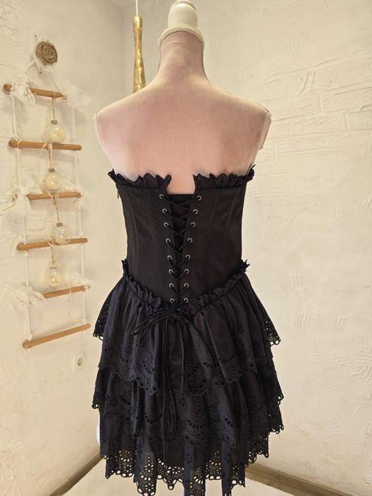 ASOS луксозна корсетна рокля XS - L