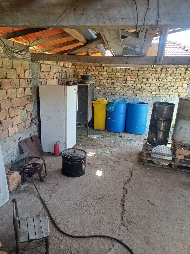 Продава се Къща в Шумен, Еверест - 112 кв.м за 150 €/кв.м - Снимка #15