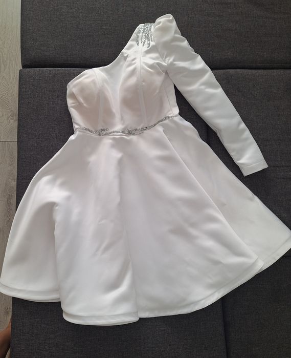 Vand rochie alba cununie