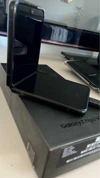Samsung Galaxy Z Flip3  5 G+ garantie si încärcätor