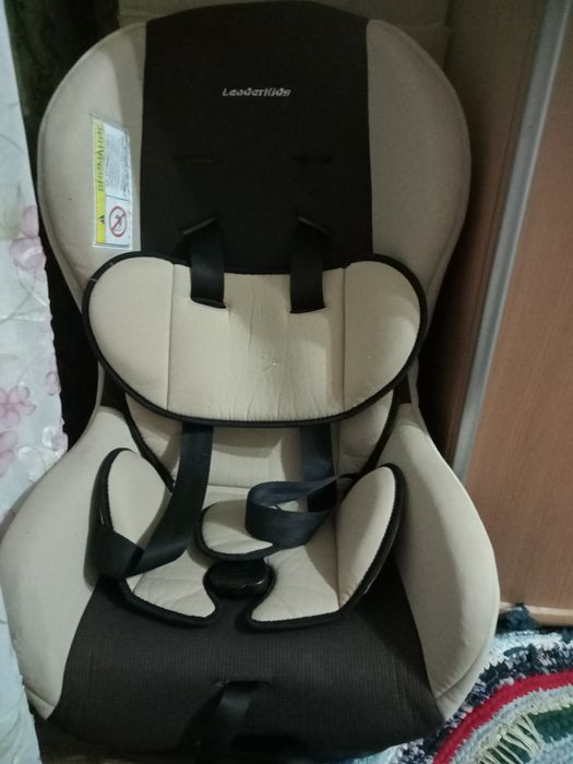 Автокресло для ребенка