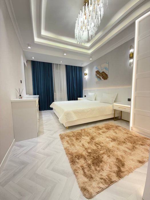 Срочно продается 3х комнатная квартира новостройка на Паркентском