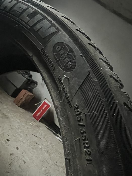 295/35/r21 MİCHELİN