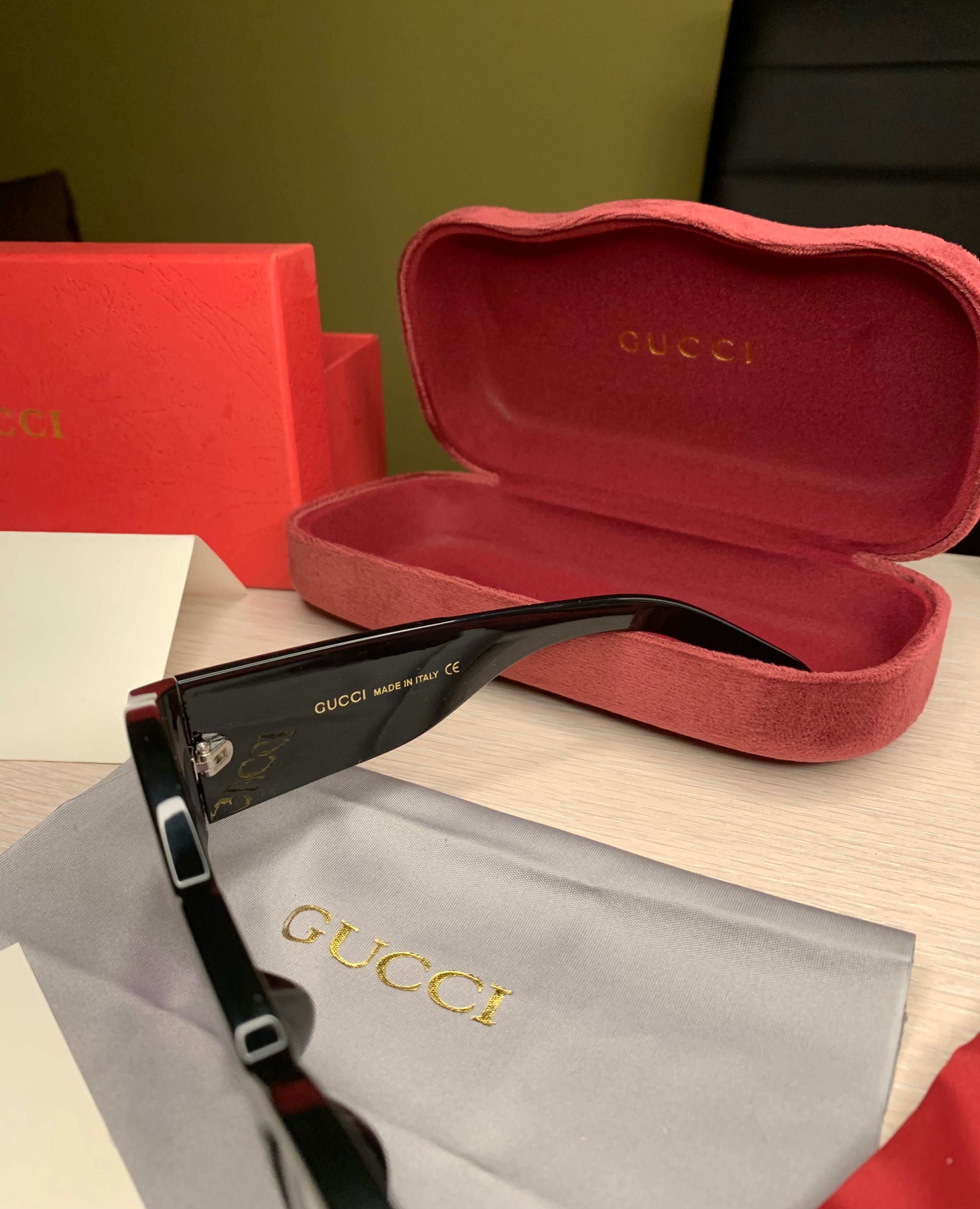 Ochelari de soare Gucci