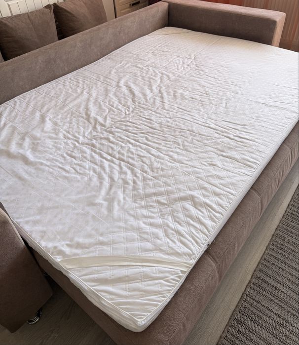 Диван с топпером в подарок