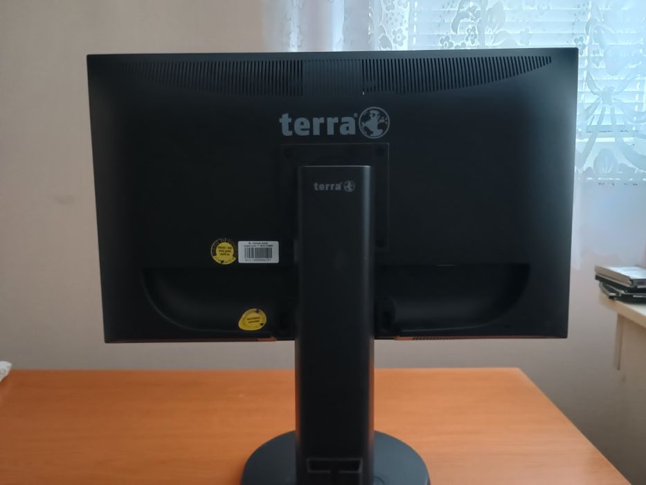 23,6" LED монитор "Terra" с HDMI