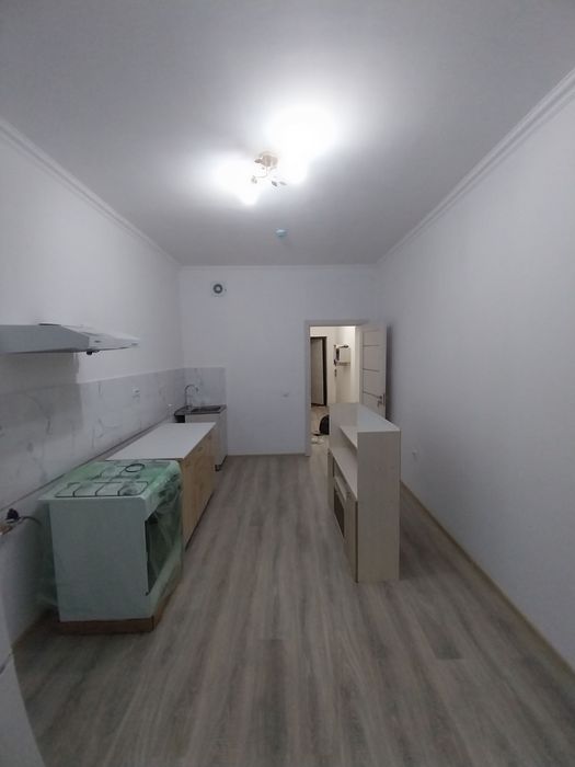 Сергели янги дархон 3/15/16. Срочно сотилади. 2 хонаданам арзон нархга