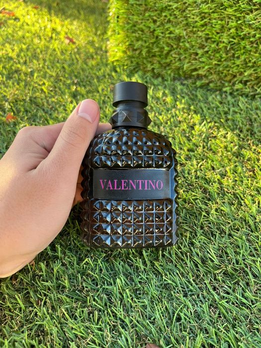 Valentino Born In Roma Uomo intense