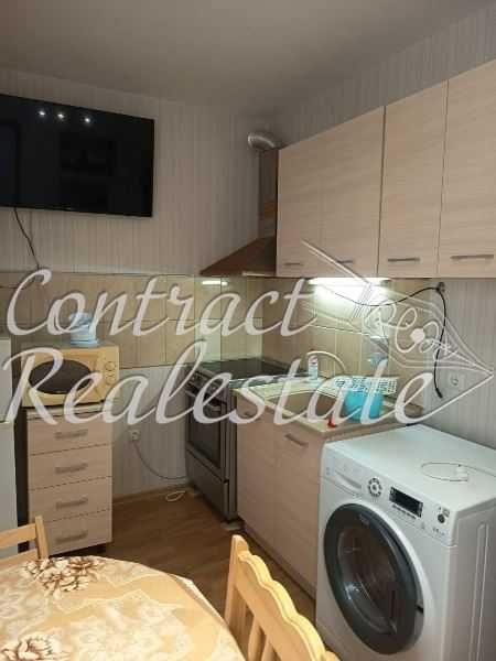 Двустаен Обзаведен Възраждане ! Два климатика !