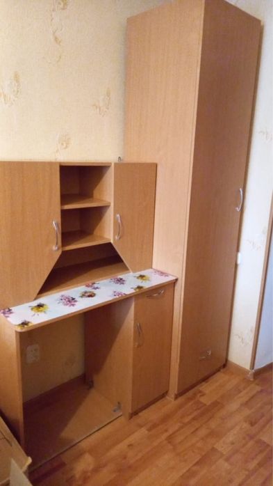 Продам гарнитур б/у хорошем состоянии