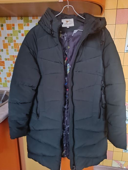 Пуховик в отличном состоянии