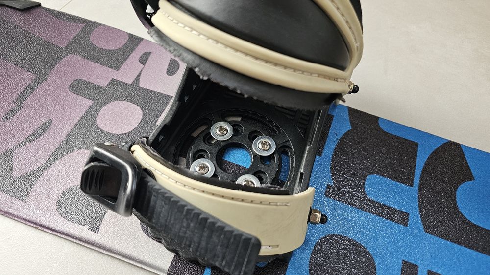 Snowboard copii Atomic, 100cm, cu legaturi