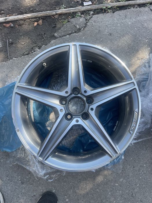 Два броя оригинални джанти 18 цола mercedes w205 2013г. AMG