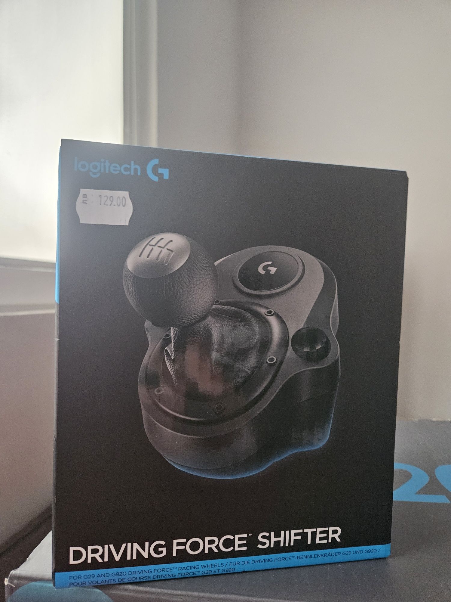 Logitech G920 в гаранция + шифтър също в гаранция