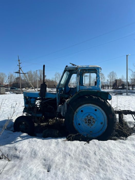 Срочно продам трактор