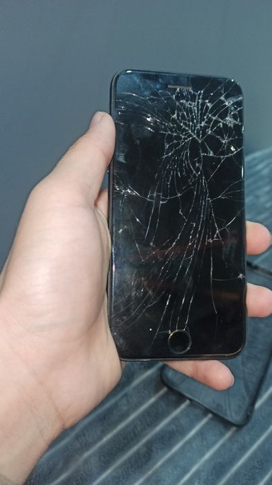 IPhone 7 Продается