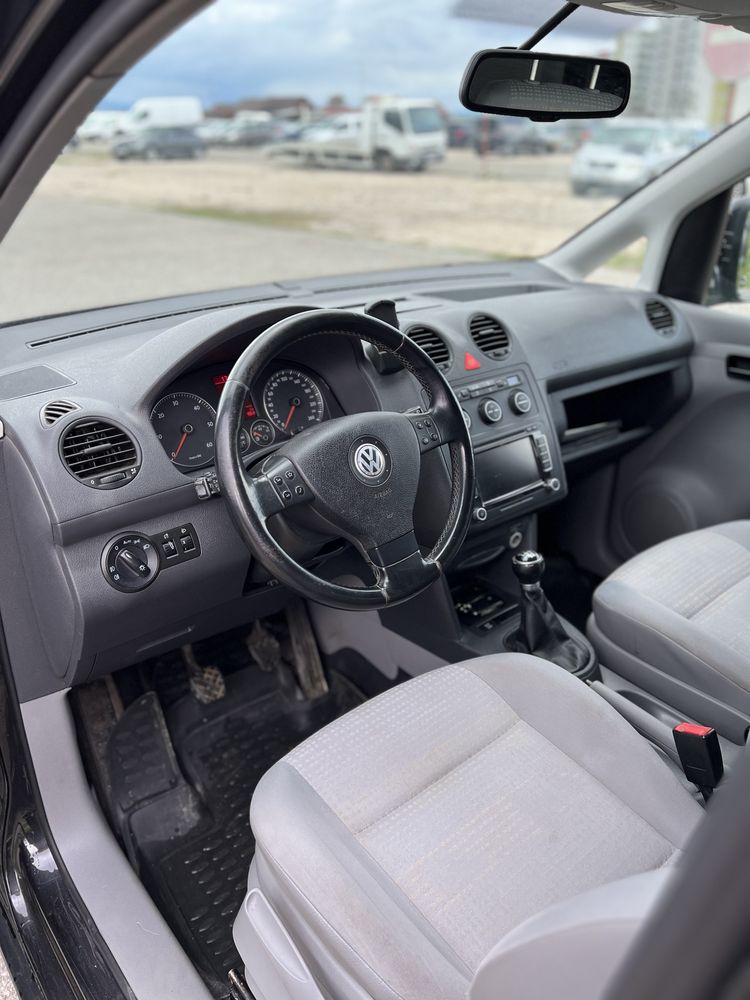 VW Caddy Maxi 2.0TDI