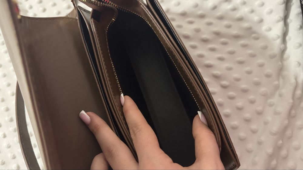 Сумочка в отличном состоянии