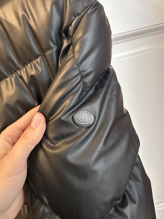 Goldbergh Cloud short down filled ski jacket