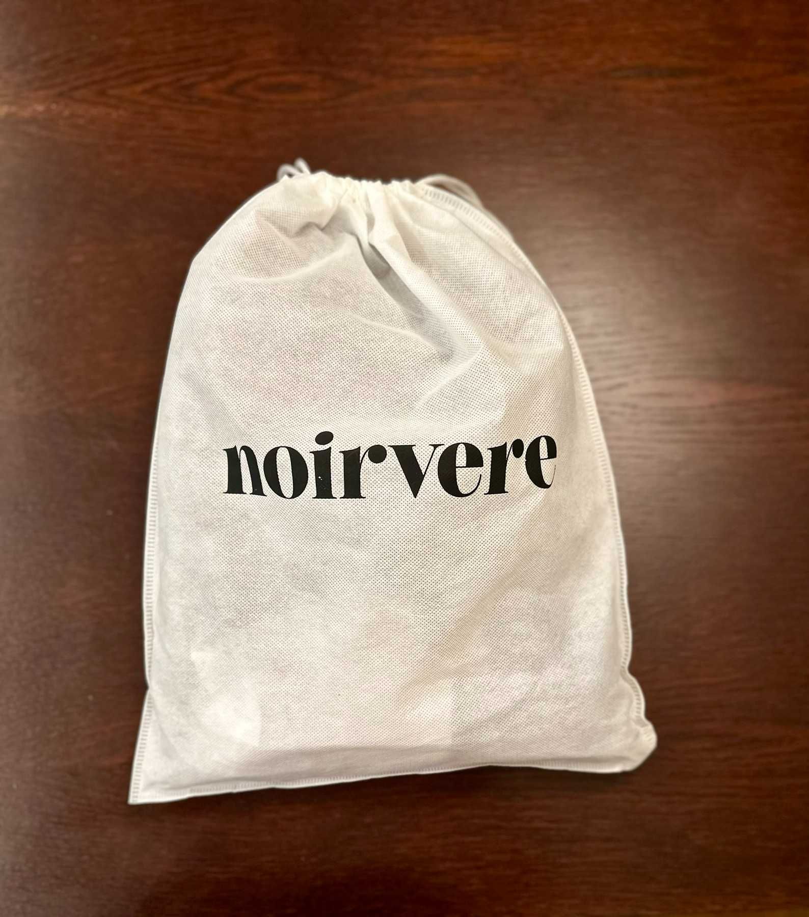 Чанта Noirvere – 95 лв. (чисто нова)