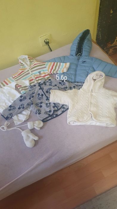 продавам бебешки дрехи за 50