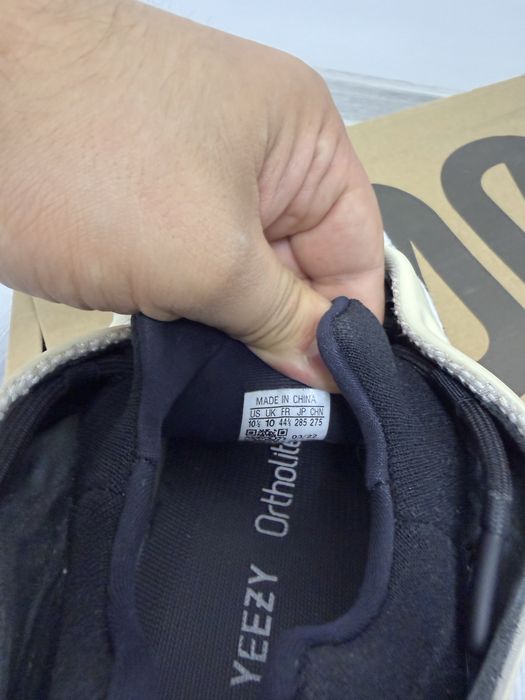 Yeezy 700 Azael Full Box