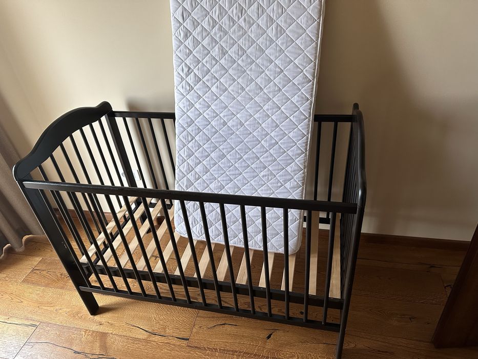 Vand patut lemn cu saltea de cocos